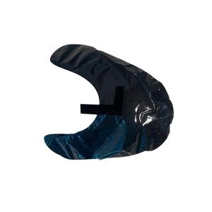 Black plastic tips for a shoe tree right and left